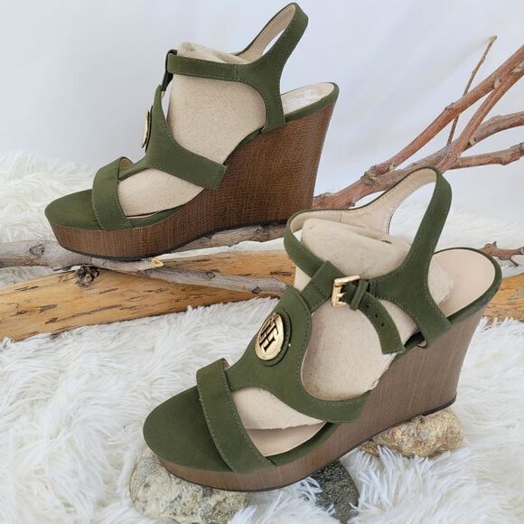 Tommy Hilfiger Green wedge sandals - Picture 7 of 7